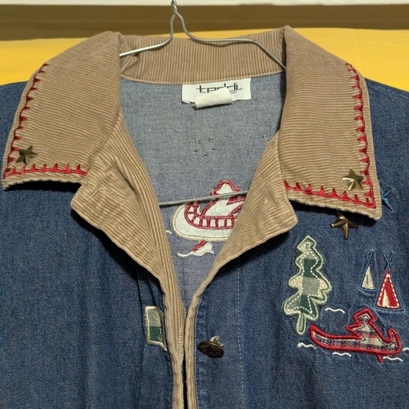 🛶Vintage Teddi Denim Jean Jacket Corduroy Trim Embroidered Canoe Camping Theme - Picture 3 of 12